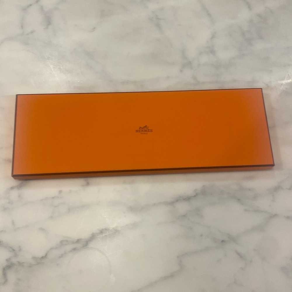 Orange Hermes tie box.